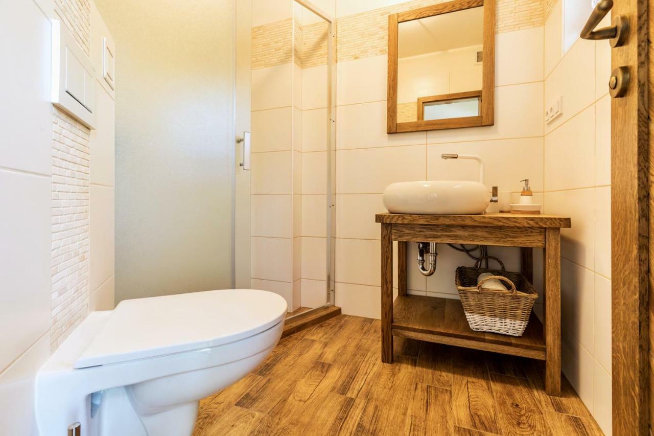 Vinarstvi Fiamoli Apartment Vracov Bagian luar foto
